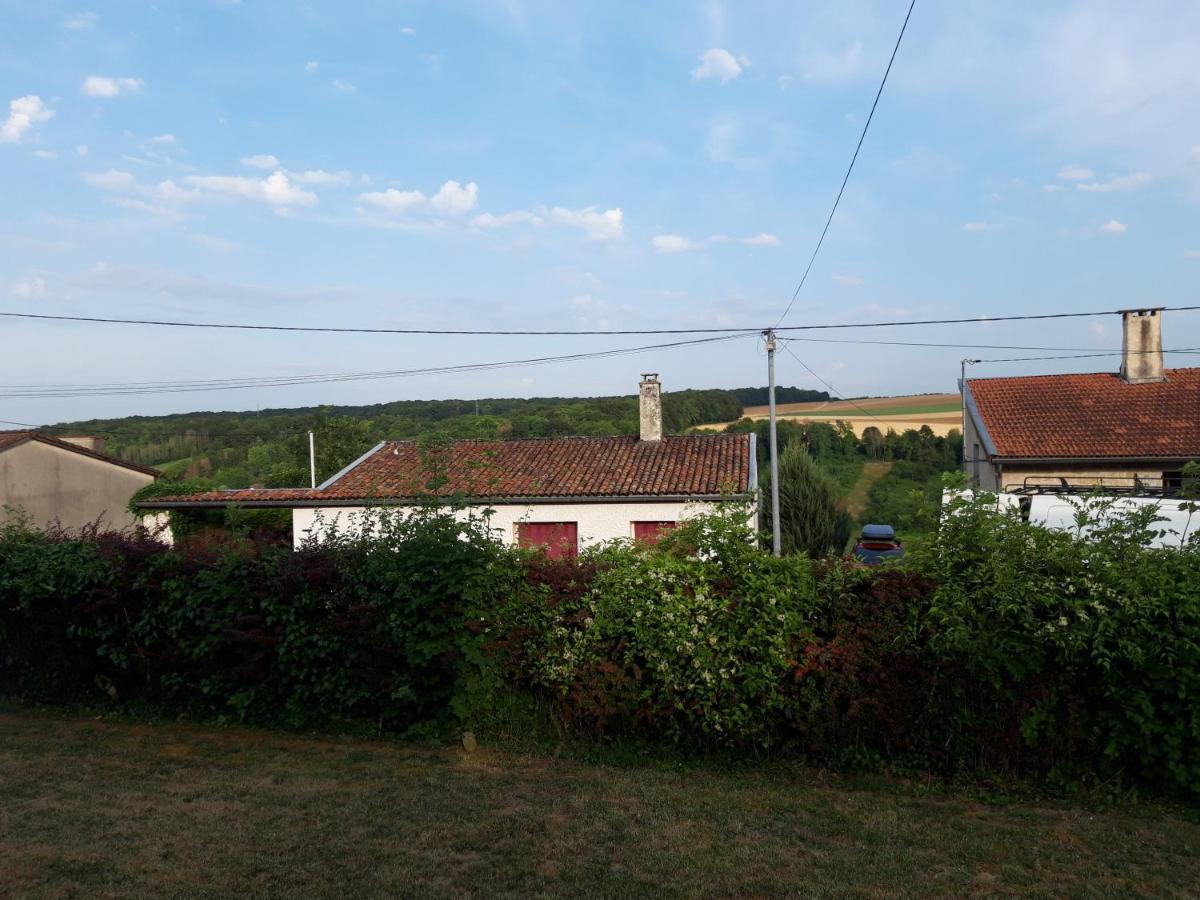 Gite Eugenie Dans Les Remparts Dun-sur-Meuse Exteriér fotografie
